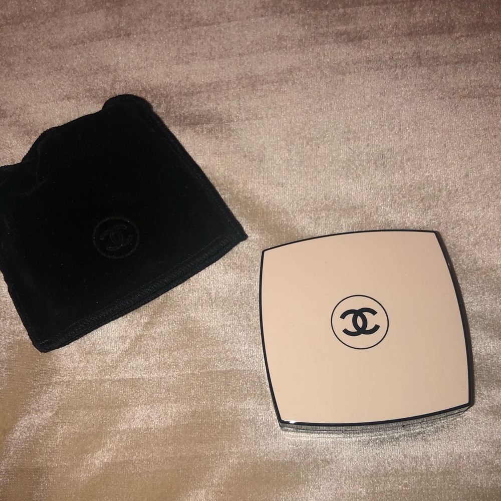CHANEL Les Beiges- Healthy glow sheer colour